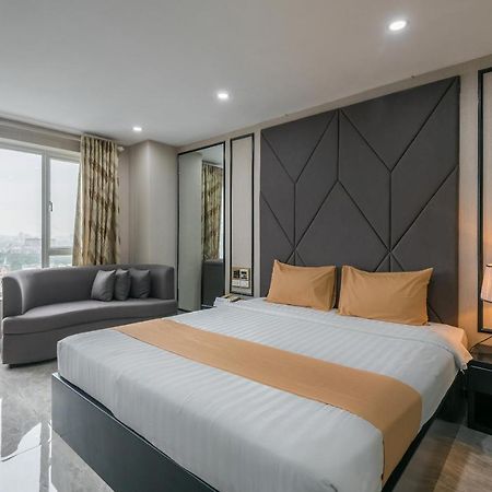 Cozrum Lux - The Arrivals Hotel 胡志明市 外观 照片