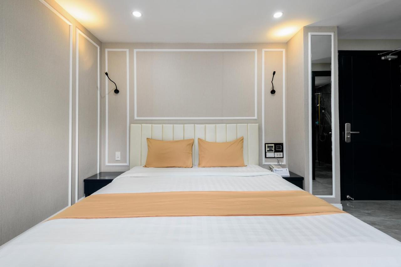 Cozrum Lux - The Arrivals Hotel 胡志明市 外观 照片